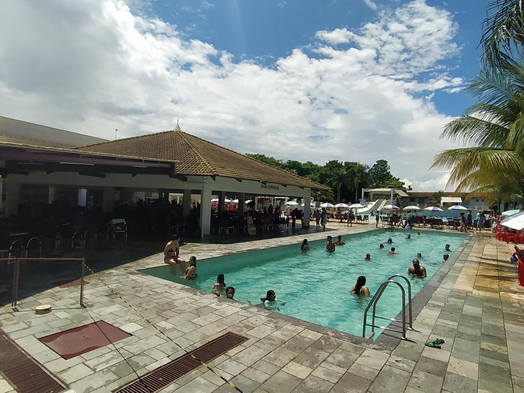 Apartamento Lacqua Diroma, Parque Acquatico Com Piscina De Ondas
