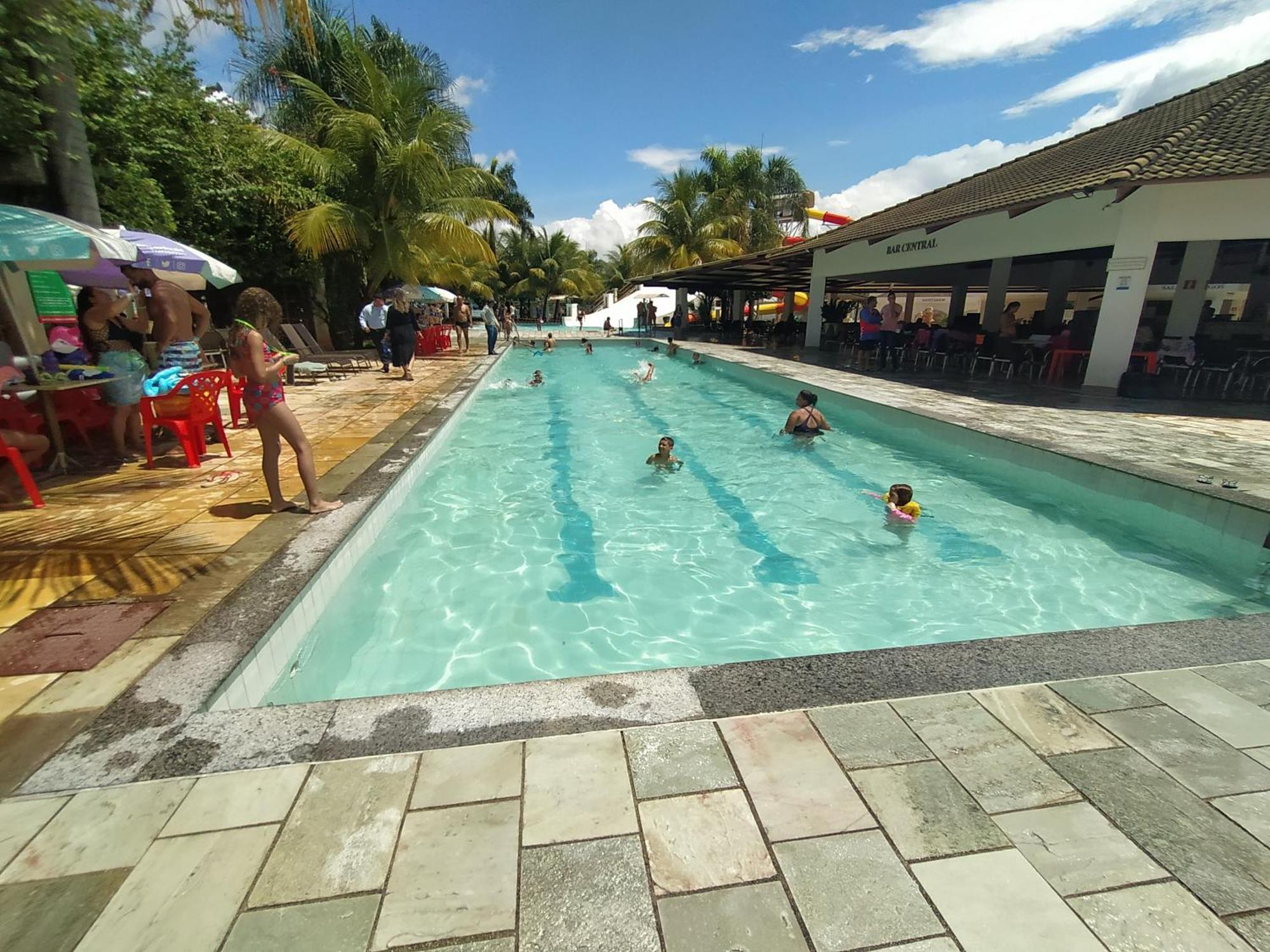 Apartamento Lacqua Diroma, Parque Acquatico Com Piscina De Ondas