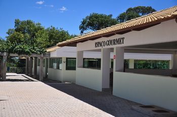 Lacqua Diroma, Parque Acquatico Com Piscina De Ondas * Caldas Novas