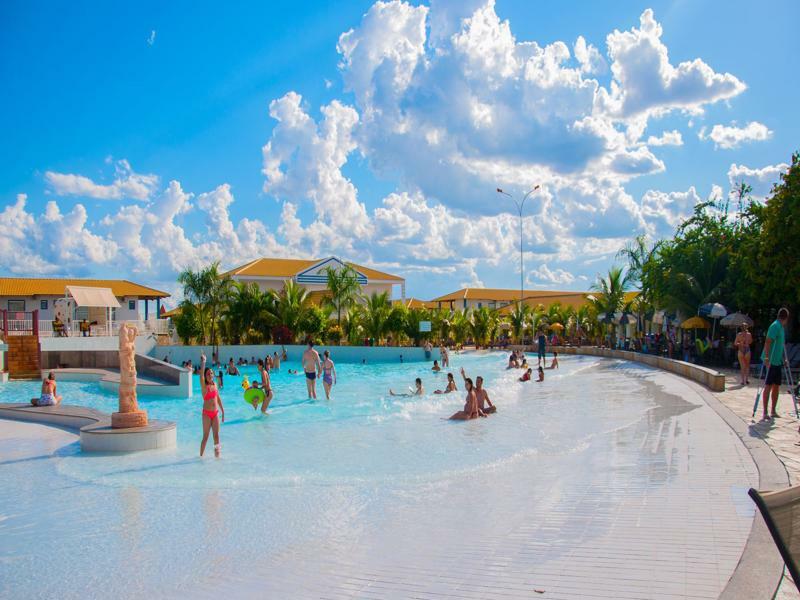 Lacqua Diroma, Parque Acquatico Com Piscina De Ondas Caldas Novas